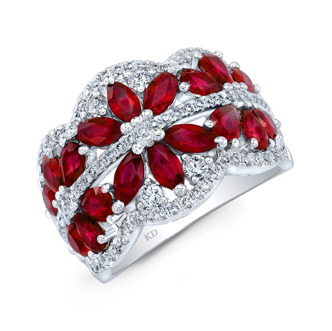 Discover the Vibrant Colored Stones in Cayman Islands Jewelry Designs